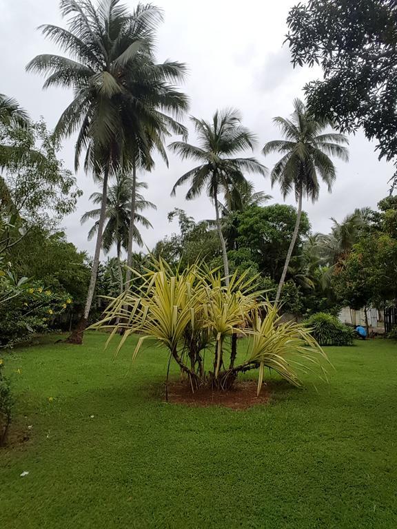 Villa Dewasiri Unawatuna Extérieur photo