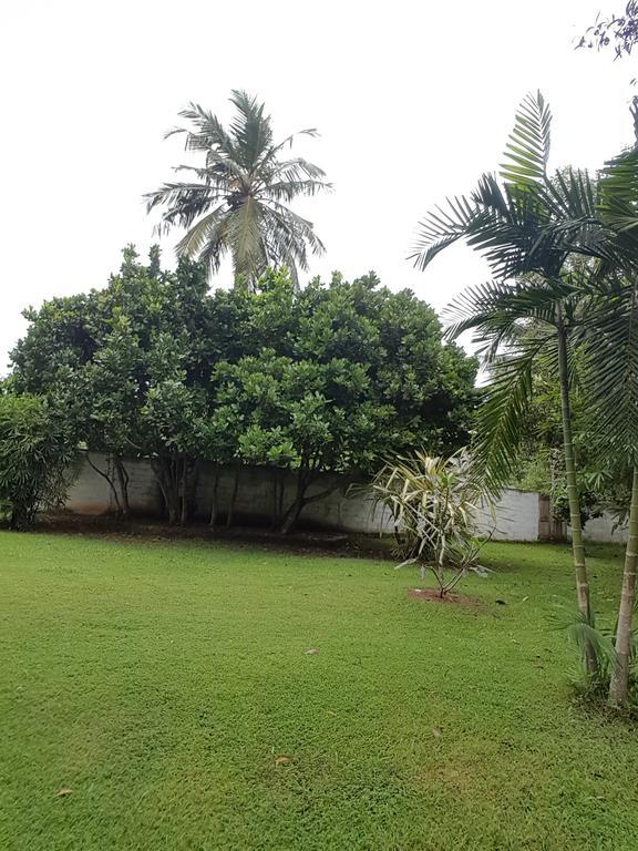 Villa Dewasiri Unawatuna Extérieur photo