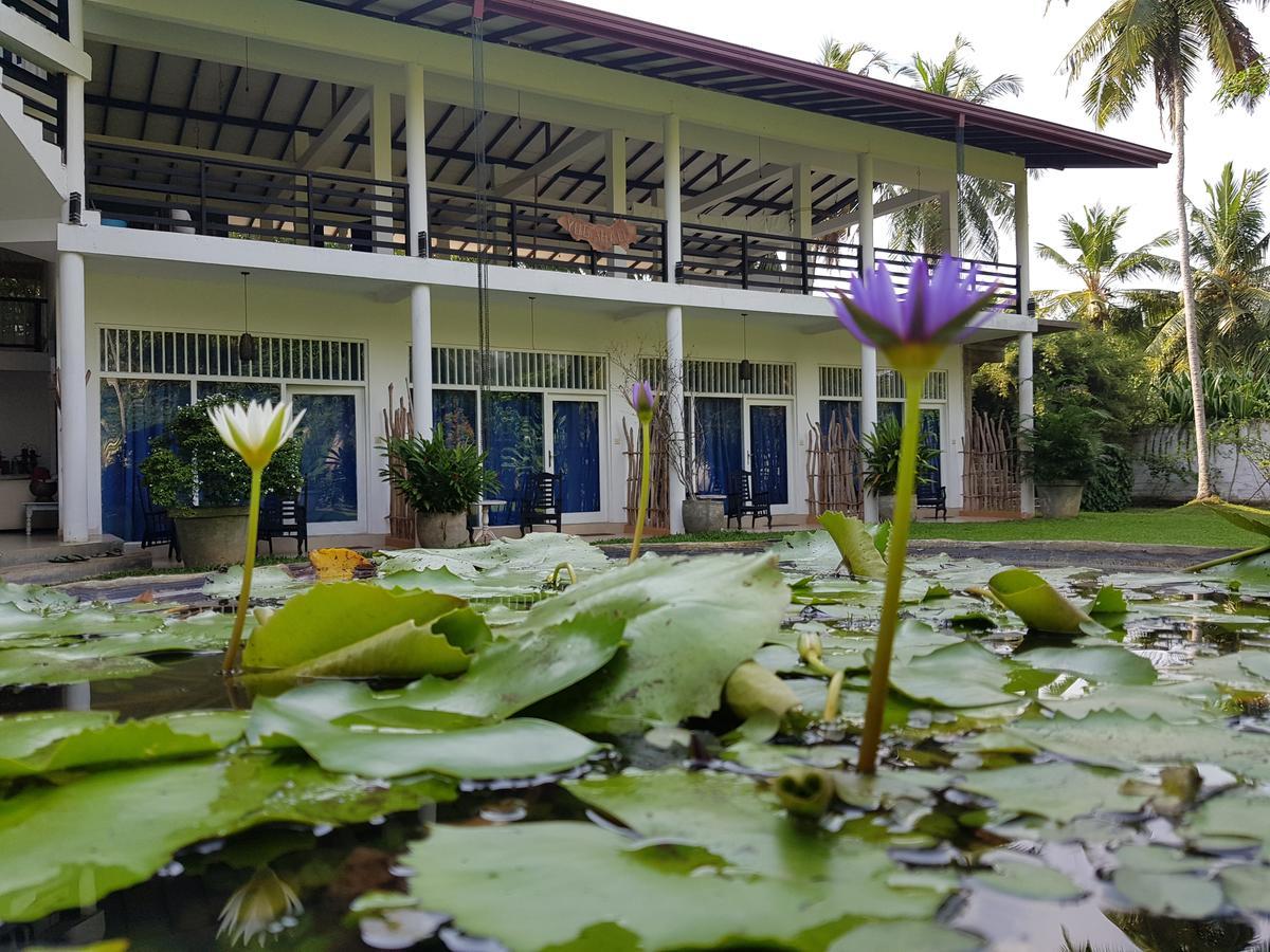 Villa Dewasiri Unawatuna Extérieur photo
